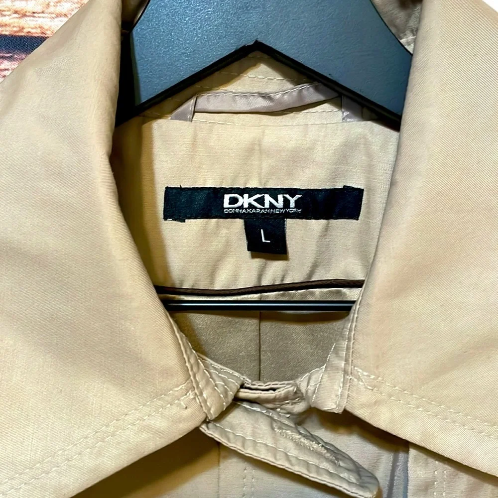DKNY trench coat - Picture 3 of 13